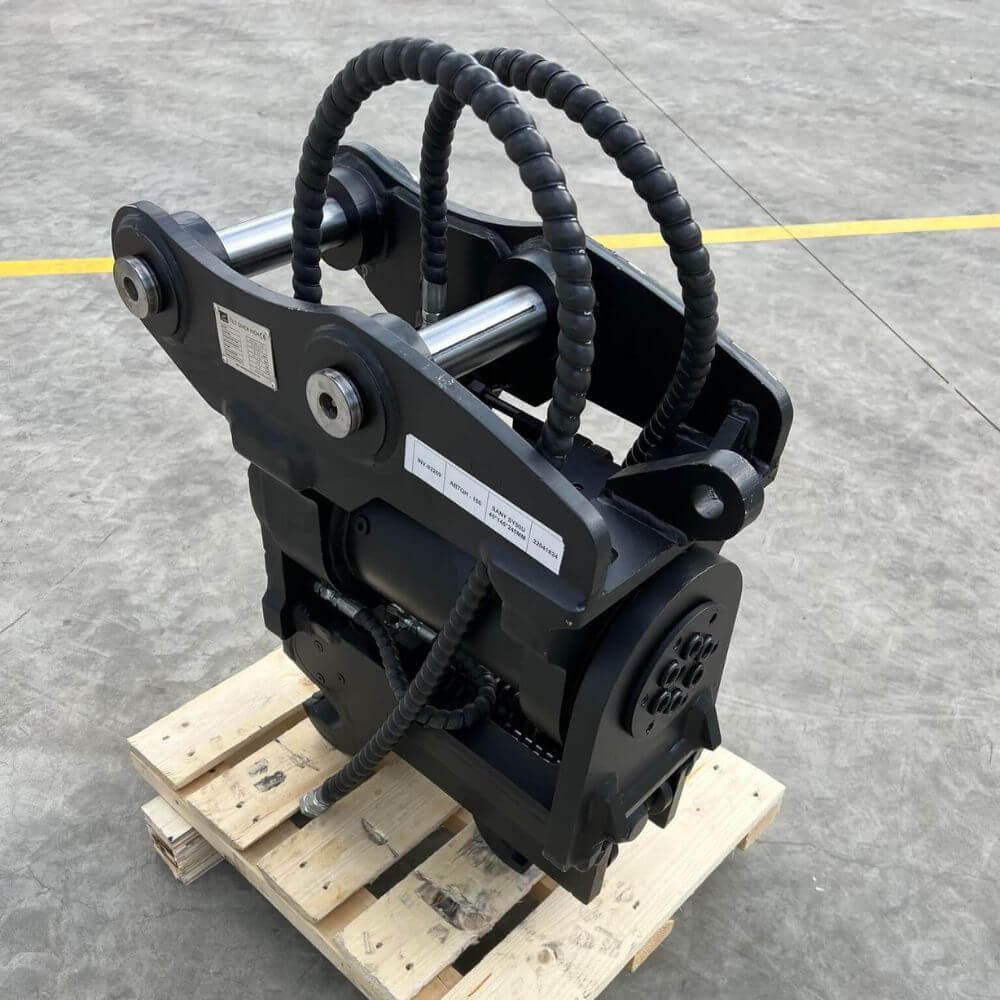 Excavator Attachment Hydraulic Tilting Hitch