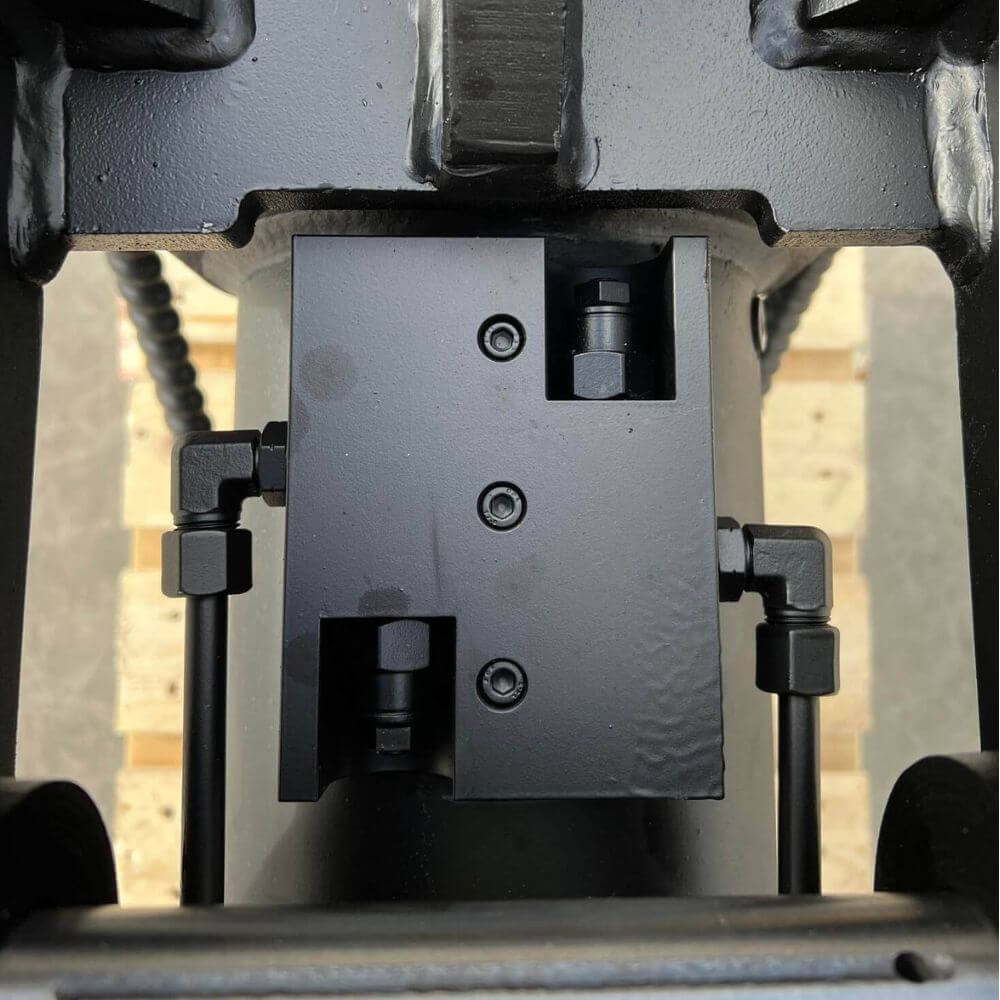 Excavator Attachment Hydraulic Tilting Hitch